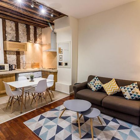New Chic Flat : Le Marais - Place Des Vosges Paris Exteriör bild